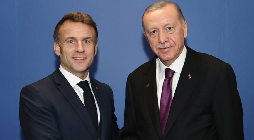 Cumhurbaşkanı Erdoğan, Fransız mevkidaşı Macron ile görüştü