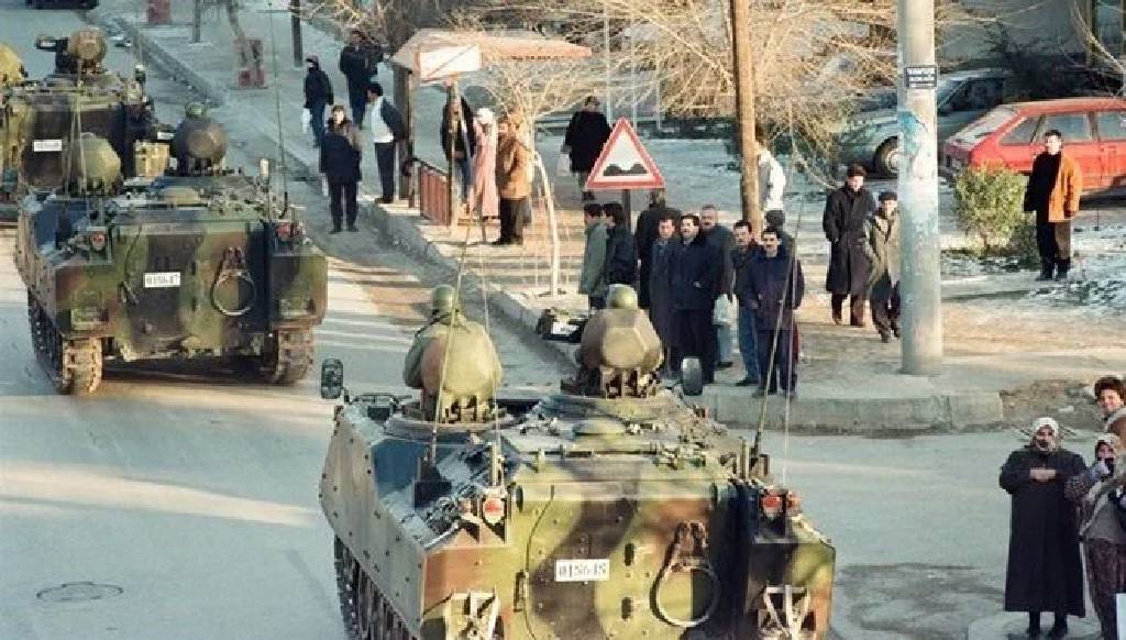 Demokrasiye postmodern darbe: 28 Şubat