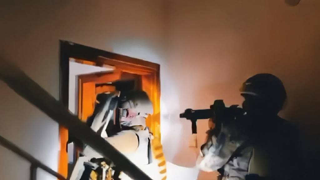 Mersin'de HÜCRE operasyonu: 22 şüpheli yakalandı