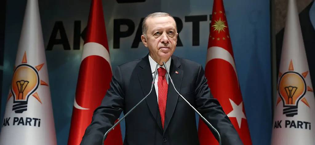 Cumhurbaşkanı Erdoğan yeniden Genel Başkan seçildi