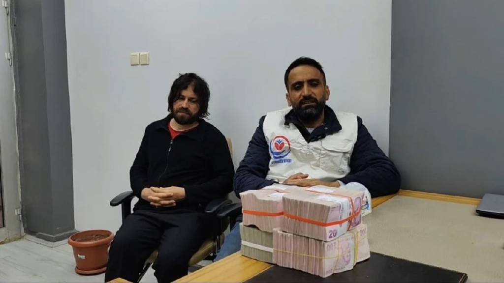 Elazığlı vatandaş evini satıp gelirini Gazze'ye bağışladı...
