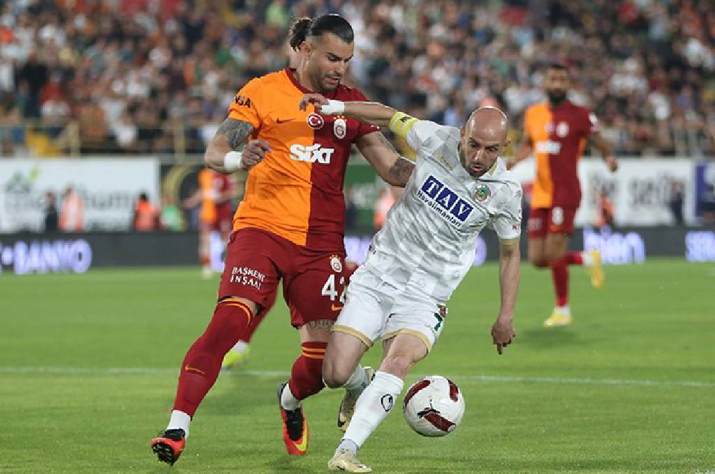 Galatasaray, deplasmanda Corendon Alanyaspor'a karşı