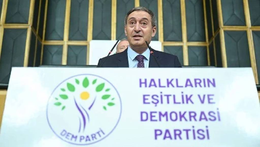 DEM Parti heyeti CHP'yi ziyaret etti: "Yapıcı bir tutum içindeyiz"