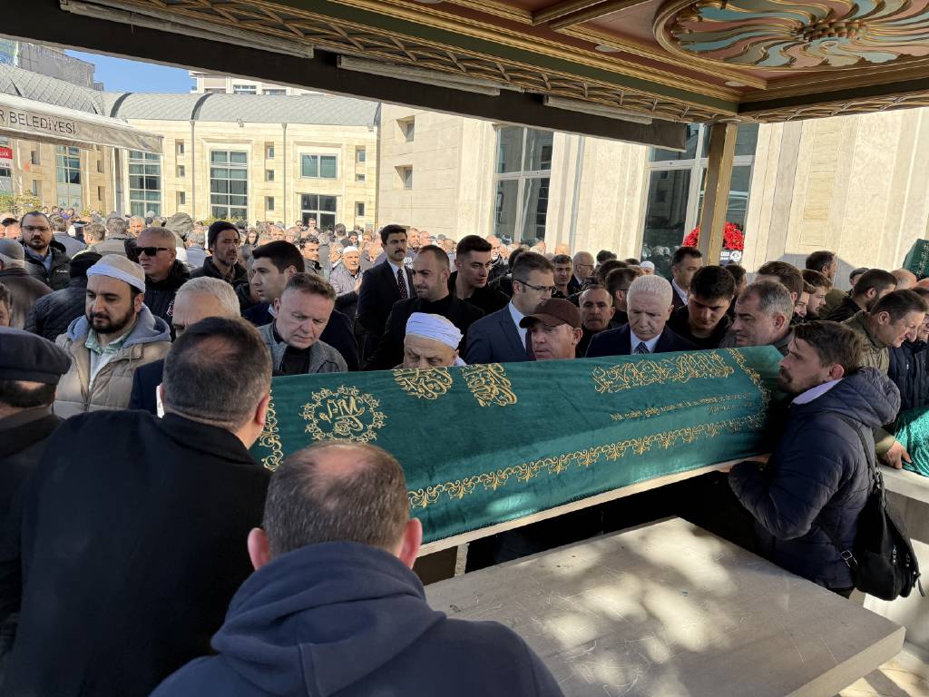 İstanbul’da katledilmişlerdi… Minicik 3 beden ve anneye veda! 