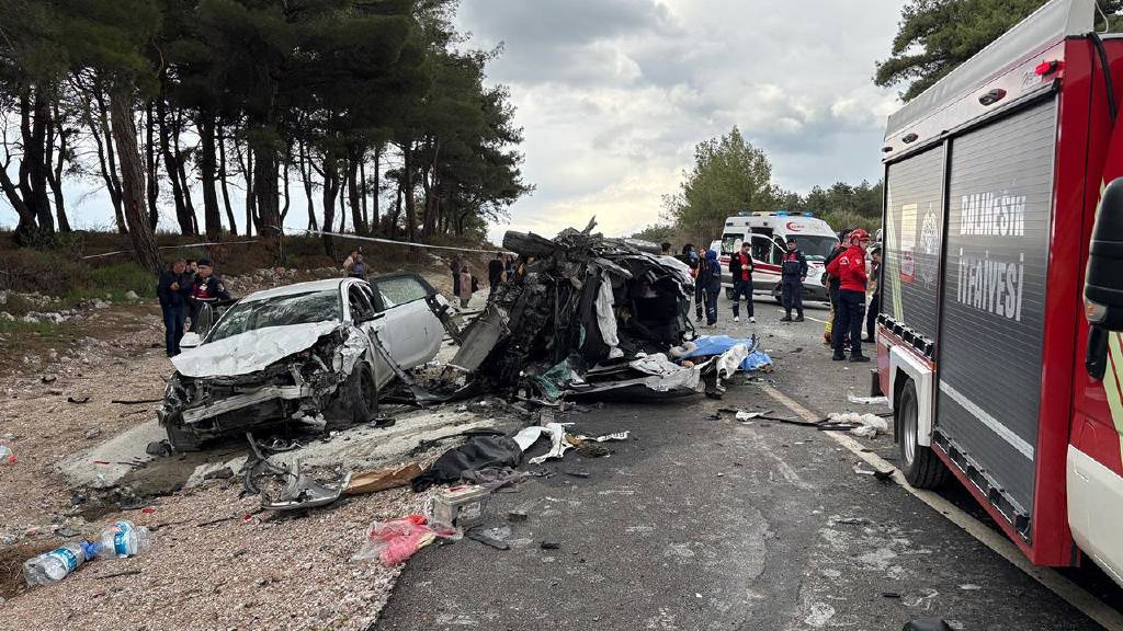Bayram tatilinin 2. gününde acı bilanço! 14 kişi hayatını kaybetti...