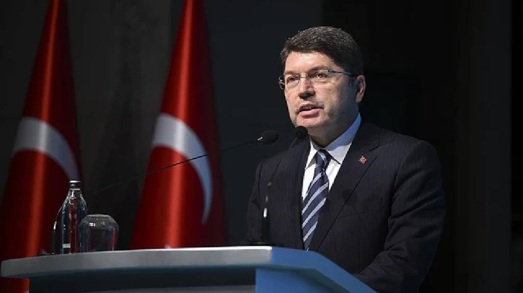 Bakan Tunç: Sokağı karıştıranlar tespit ediliyor, cezasız kalmayacak