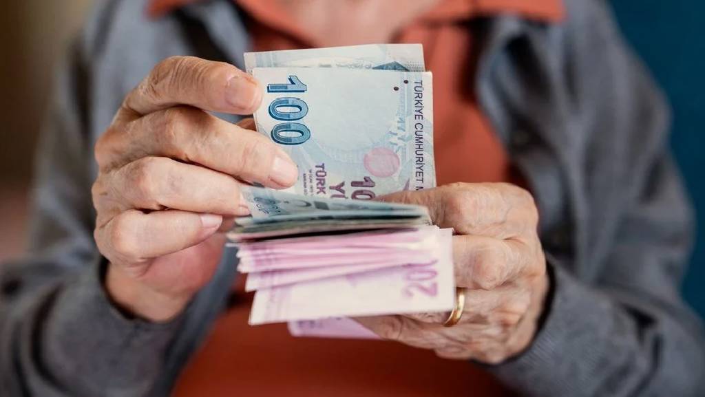 Emekli ikramiyesi kaç lira olacak? Yarın netleşiyor...