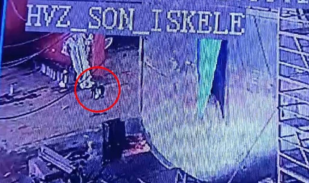 36,5 milyon dolarlık operasyon! Güverteye düşen kaşkol ele verdi...