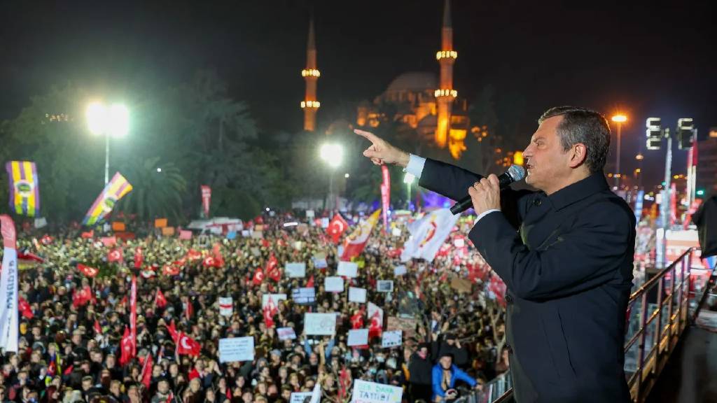Özgür Özel yeni mitingin adresini açıkladı, saat verdi