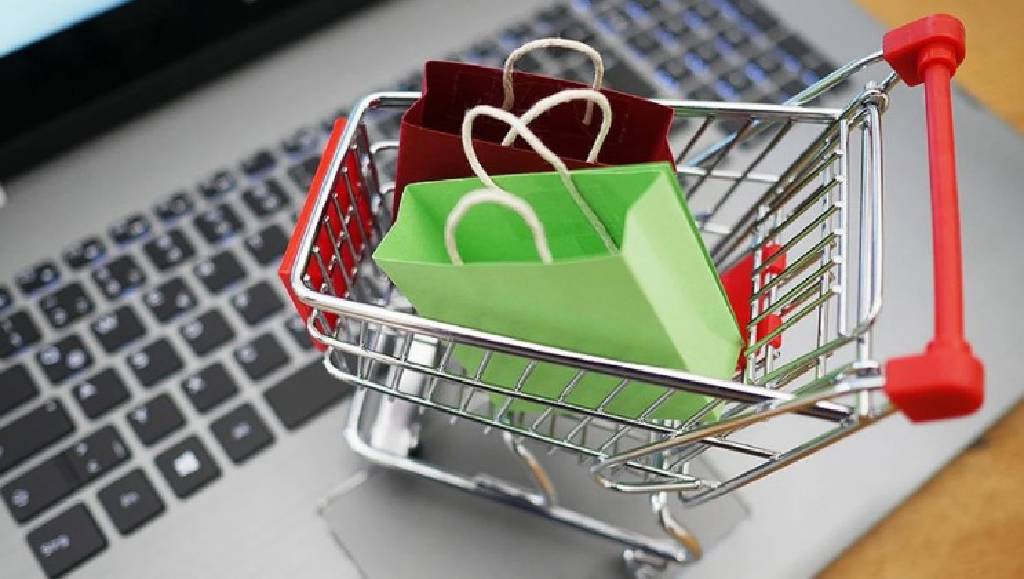 Ticaret Bakanlığı’nın 2025 yılı e-ihracat hedefi 8 milyar dolar…