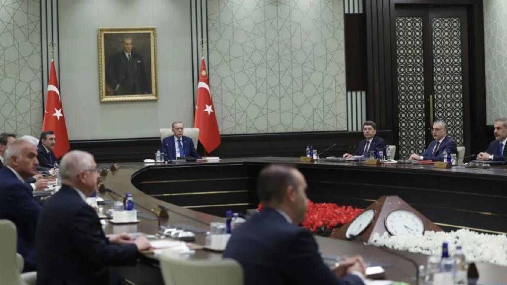 Kabine yarın toplanıyor! Masada hangi konular var?