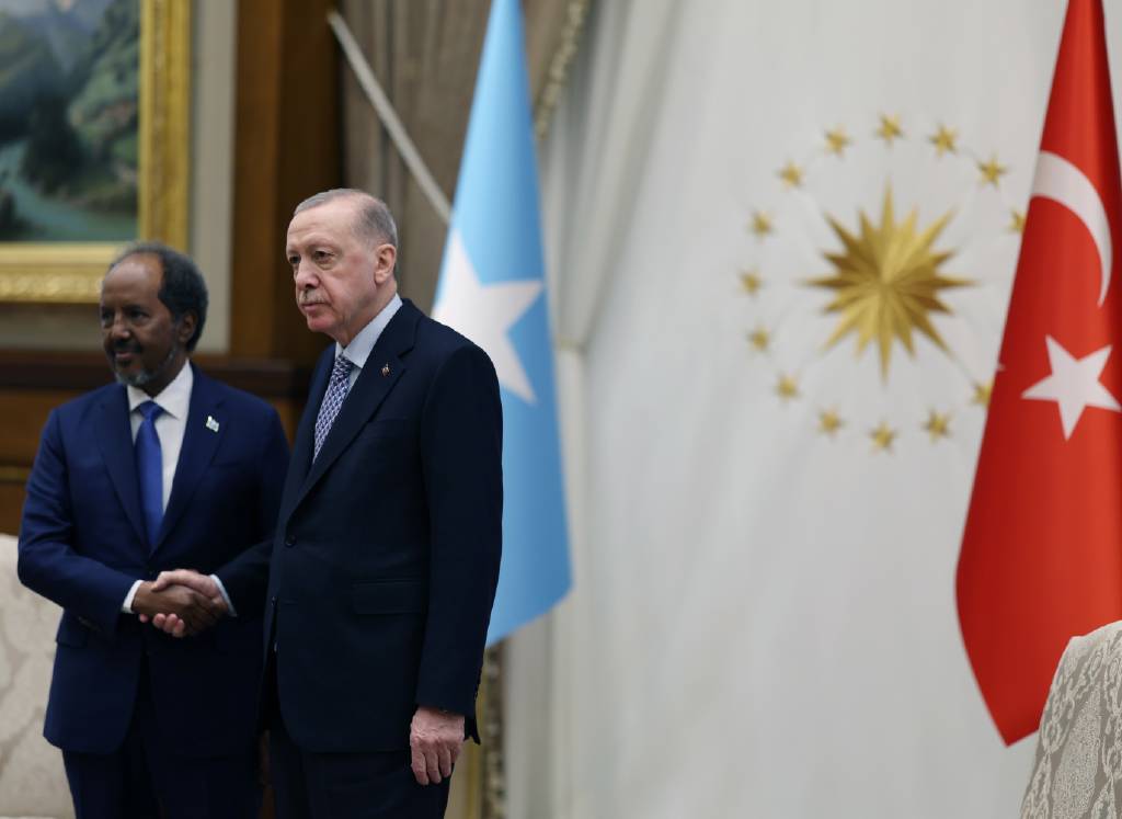 Erdoğan, Somali Cumhurbaşkanı Şeyh Mahmud ile görüştü…