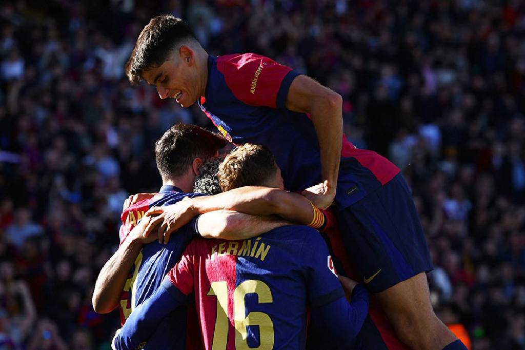 Barcelona,  Girona'yı 4-1 mağlup ederek liderliğini sürdürdü