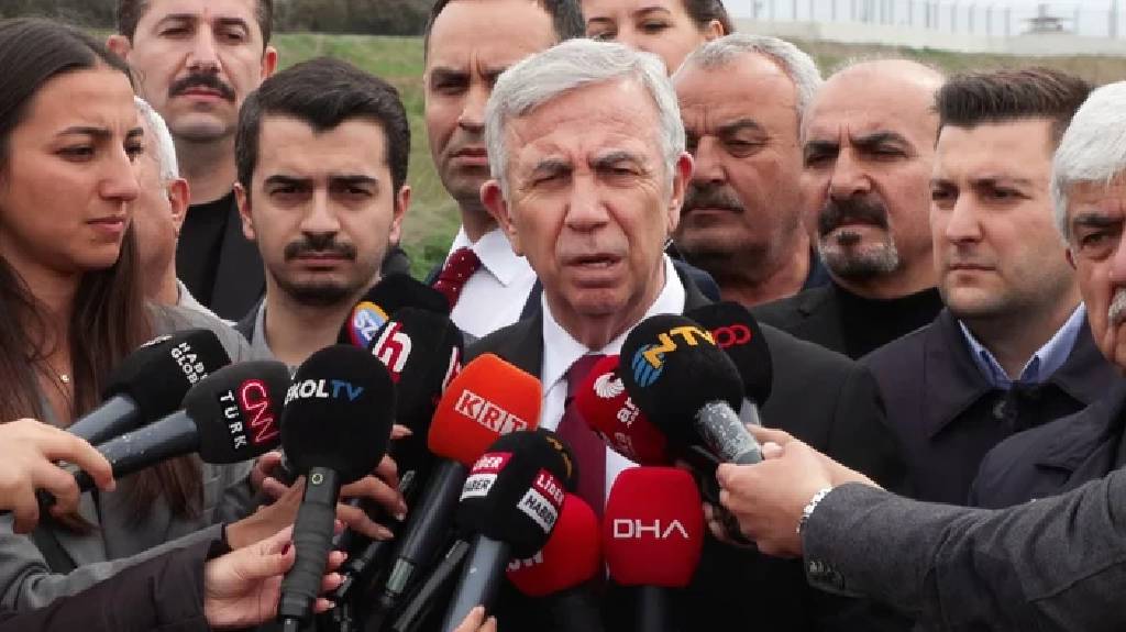 Mansur Yavaş, Silivri'de Ekrem İmamoğlu'nu ziyaret etti