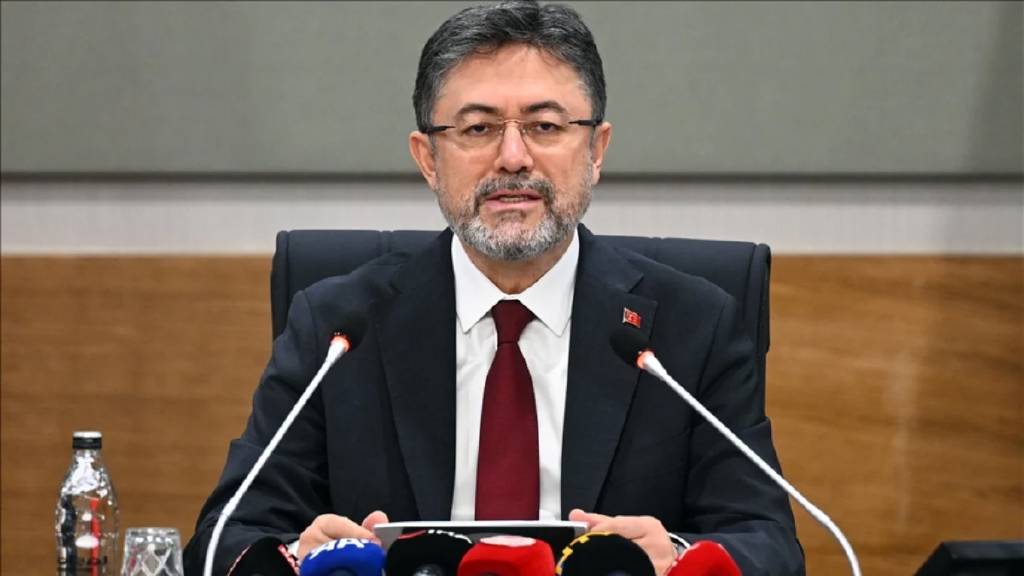 Bakan Yumaklı: Mersin Anıtlı Barajı’nın yapım sözleşmesi imzalandı