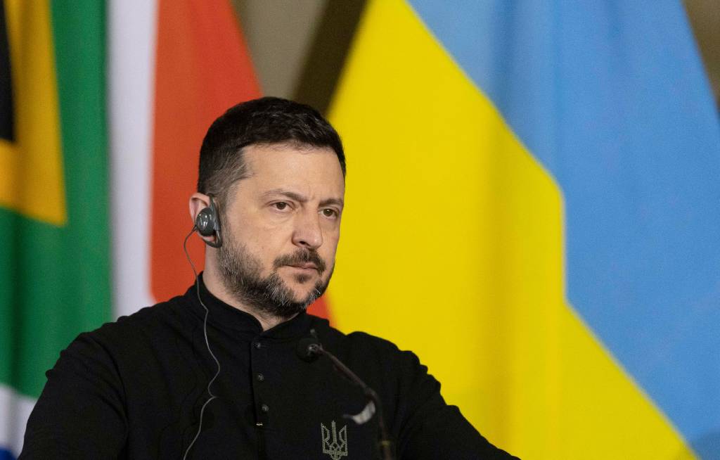Zelenskiy: Ruslar, Kuzey Kore'de üretilen bir balistik füze kullandı