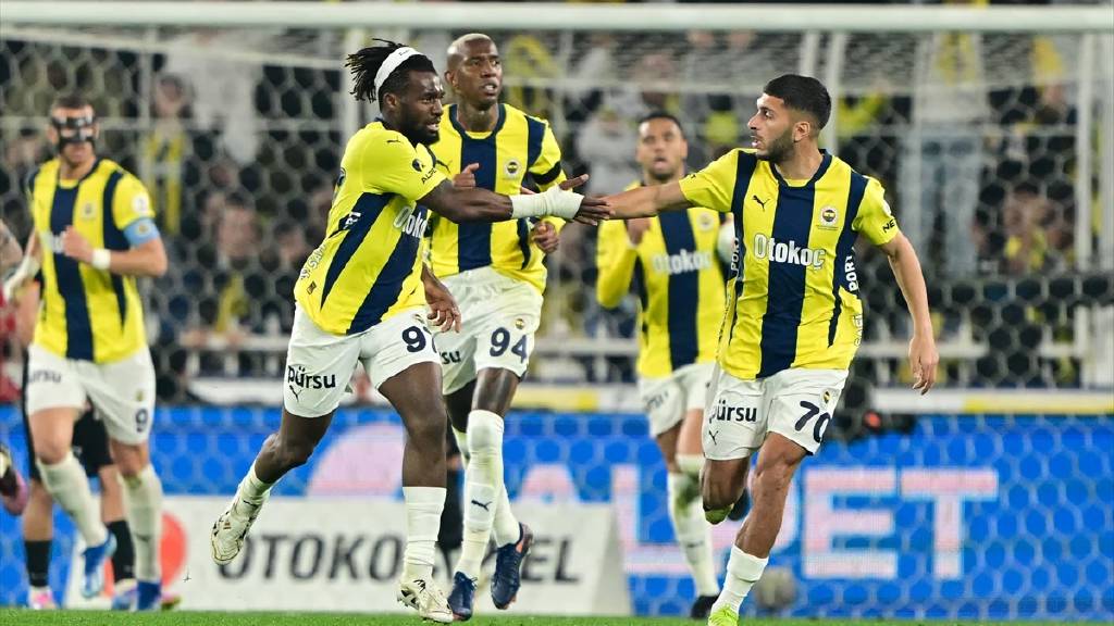 Fenerbahçe son anda yıkıldı, Fenerbahçe 3 - 3 Kayserispor maç sonucu