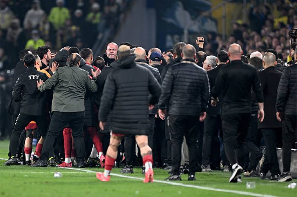 Tahkim Kurulu'ndan Fenerbahçe'ye kötü haber