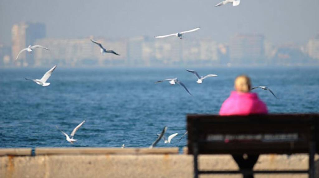 Havalar ne zaman ısınacak? Meteoroloji, zirai don ve toza karşı uyarıyor...