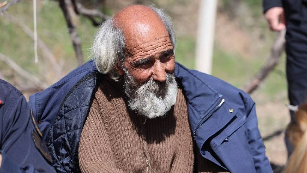 Kayıp adamın duygulandıran sözleri! "Ambulans kirlenmesin, çizmelerimi çıkarayım"