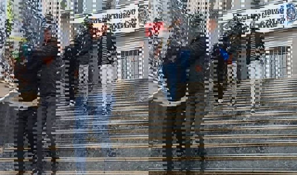 İstanbul'da fuhuş operasyonu: 8 gözaltı