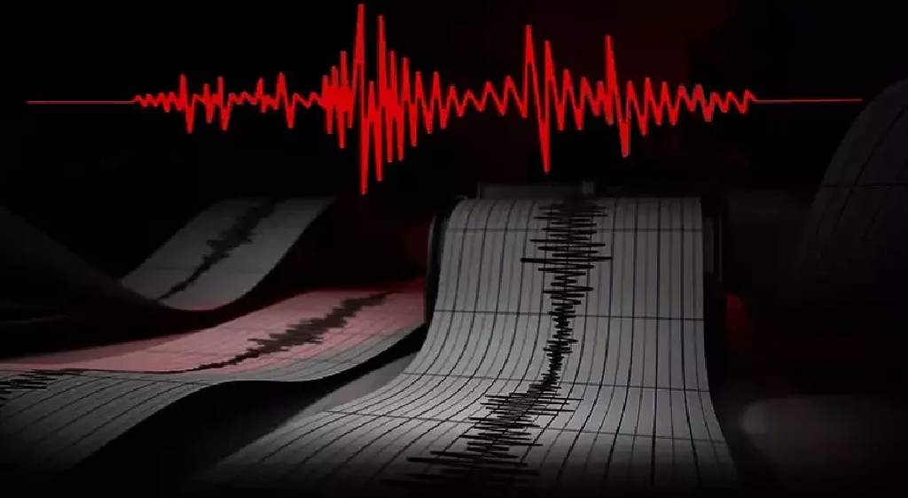 Antalya açıklarında 4,1 büyüklüğünde deprem!