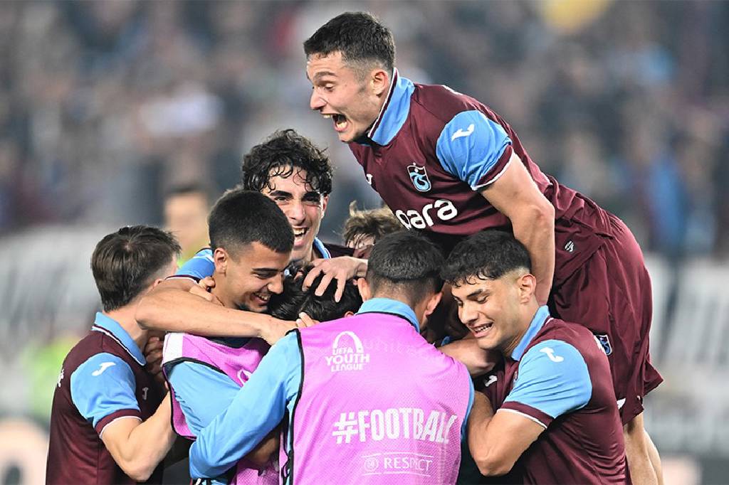 Trabzonspor'un gençleri tarih yazdı!