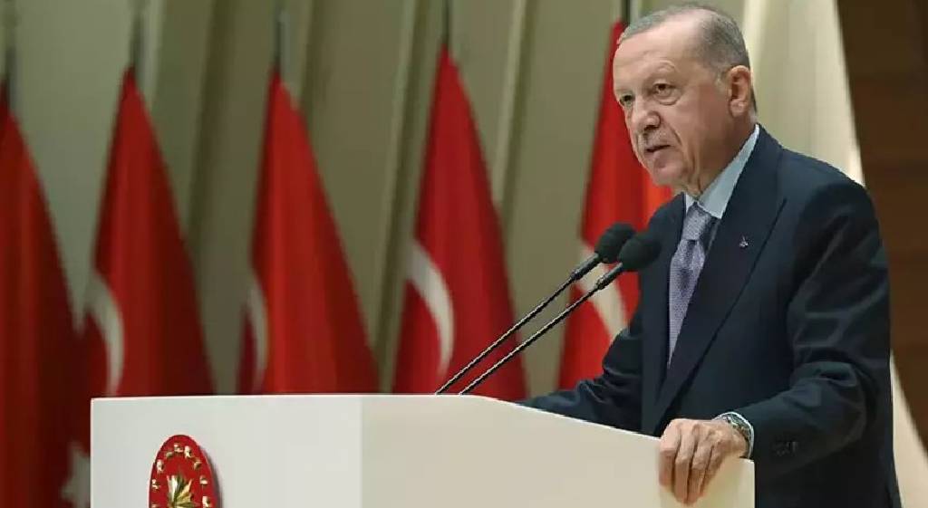 Erdoğan: Türkiye yüzyılının kilit taşını, terörsüz Türkiye ile döşeyeceğiz