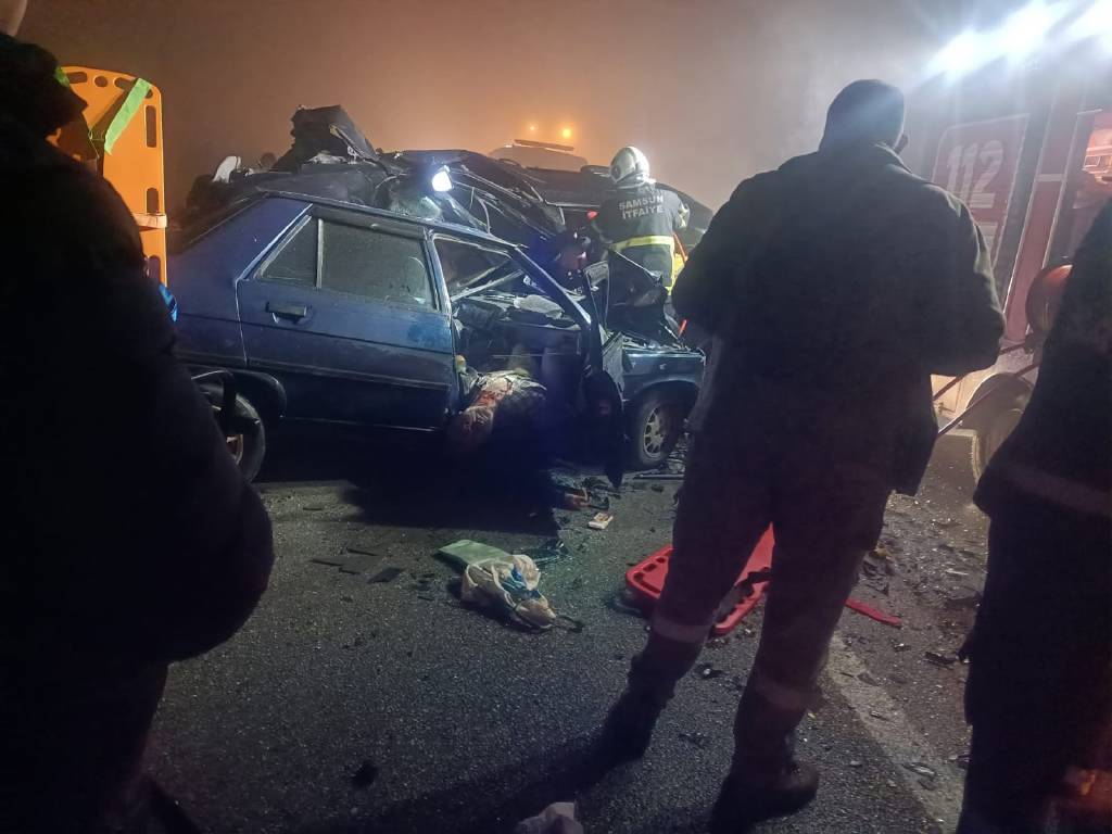 Samsun’da feci kaza: 5 ölü