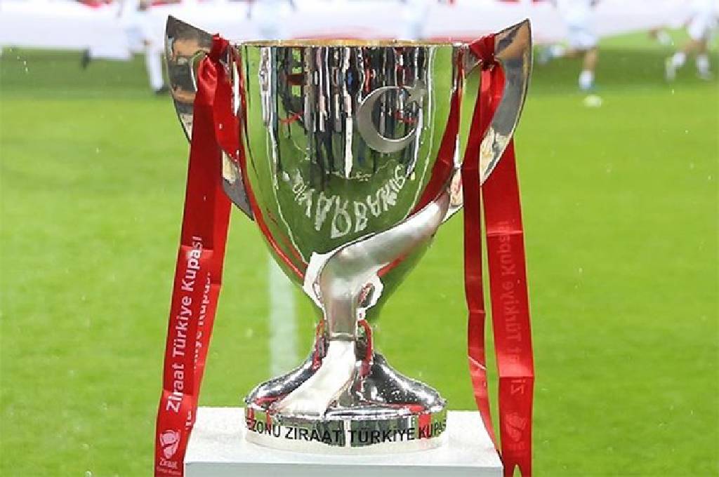 Fenerbahçe - Galatasaray, muhtemel 11'ler