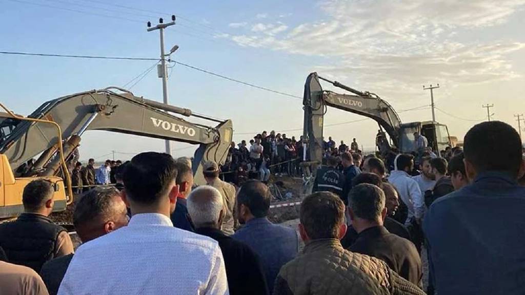 Şanlıurfa'da göçük altında kalan 3 işçiden acı haber