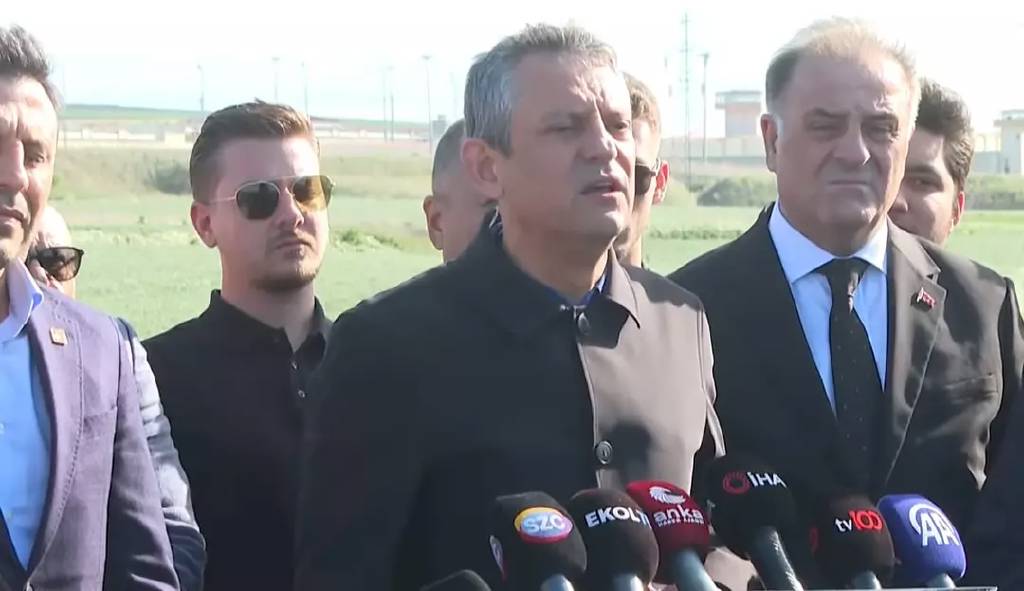 İmamoğlu tartışması büyüyor! CHP lideri Özel: "AK Partili belediyeleri tek tek ilan edeceğim"