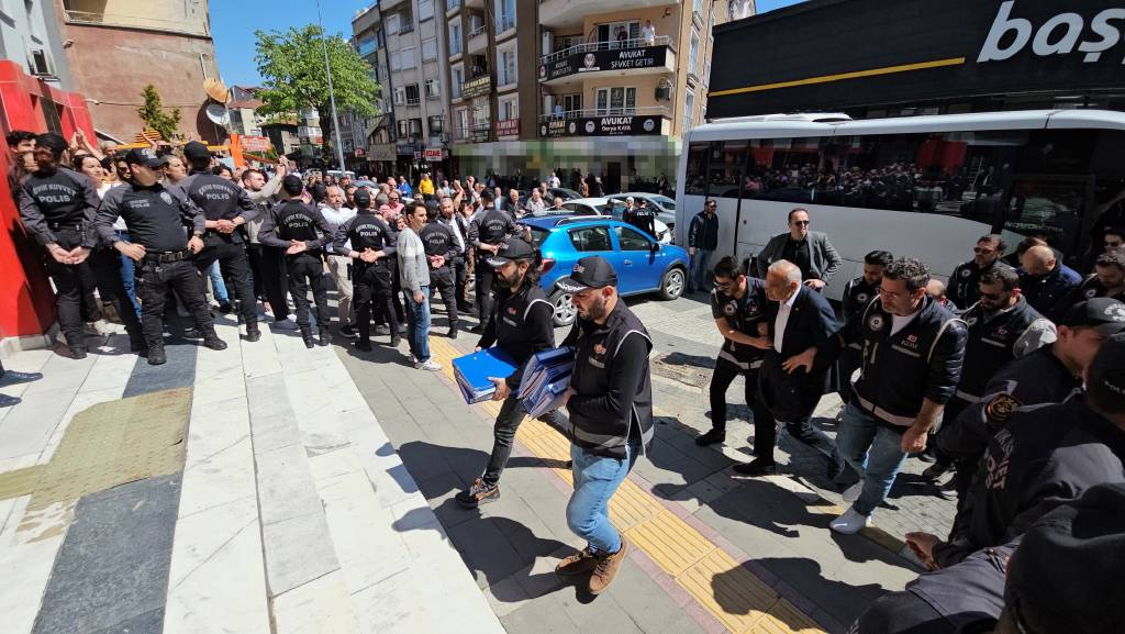 CHP'li eski belediye başkanına ‘ev hapsi’ cezası!