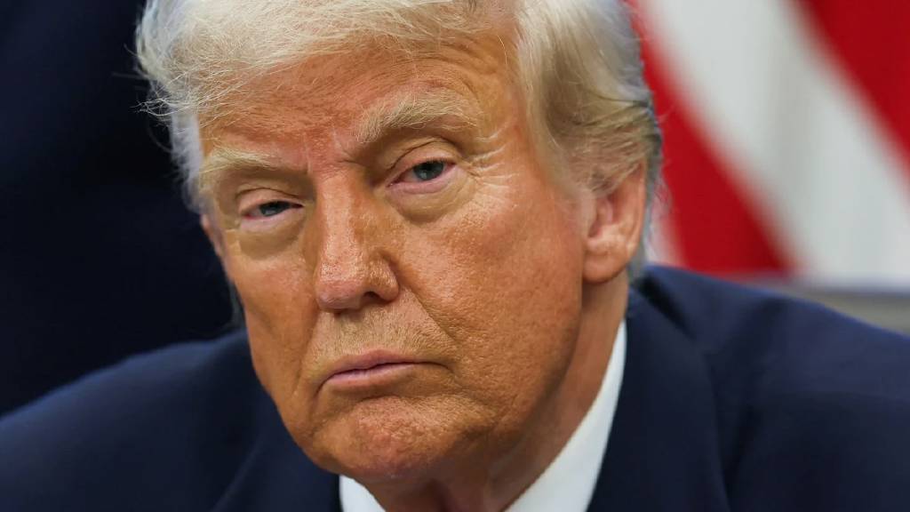 Trump'tan Zelensky'e uyarı: "Ukrayna derhal kabul etmeli"