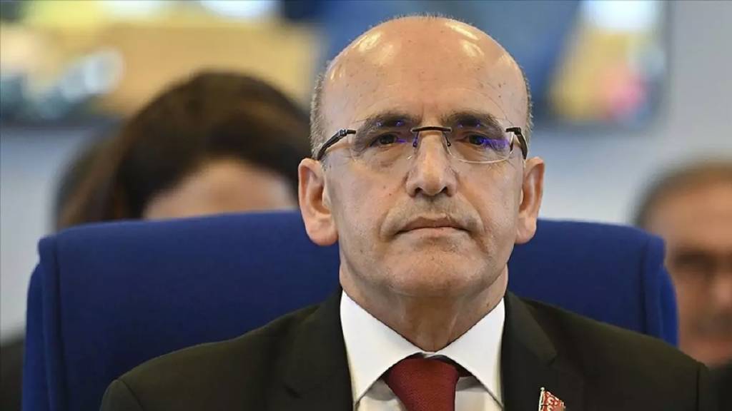 Bakan Şimşek’ten Londra fotoğrafı iddialarına yanıt