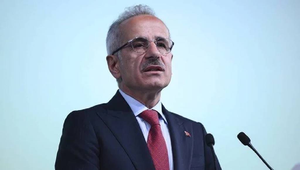 Bakan Uraloğlu: Irak'taki dört uçağı getirmek için hazırlıklarımız var