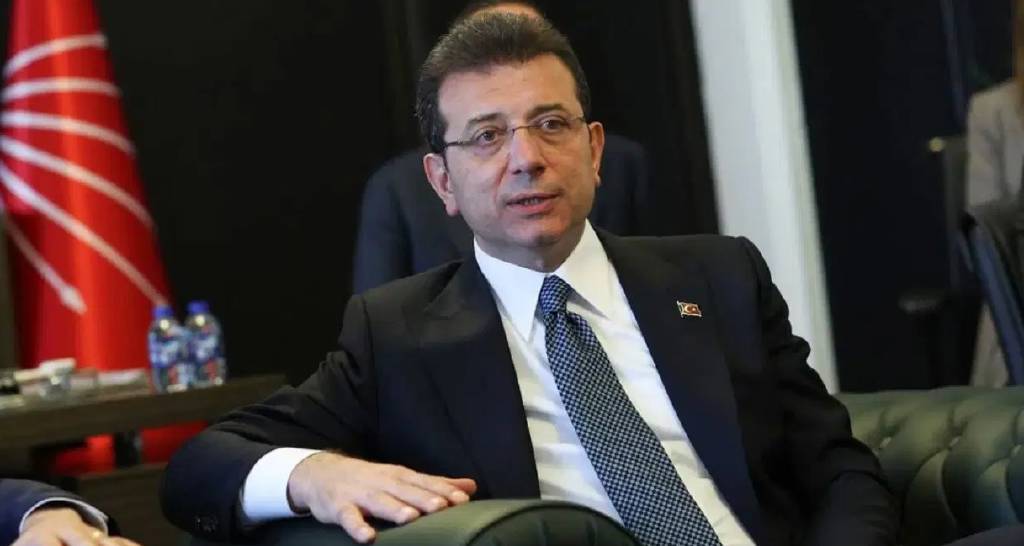 Ekrem İmamoğlu’ndan yeni paylaşım! ‘Ben, o imzaların yükünü tek başıma taşırım’