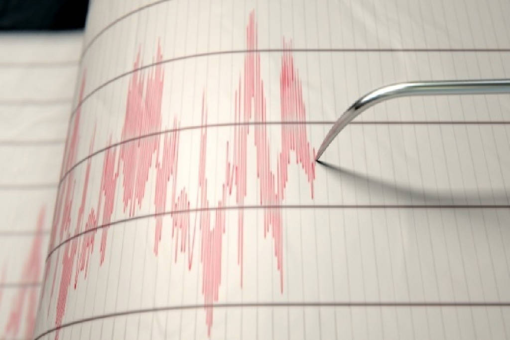 İstanbulluları uykudan uyandıran deprem bildirimi! ‘Paniğe neden oluyorlar’