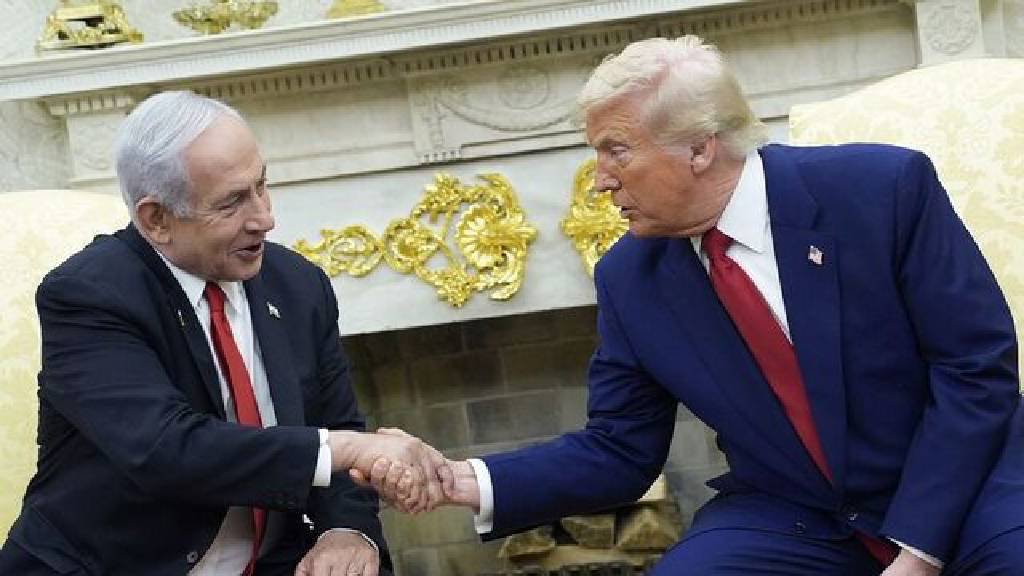 Trump ve Netanyahu telefonda görüştü