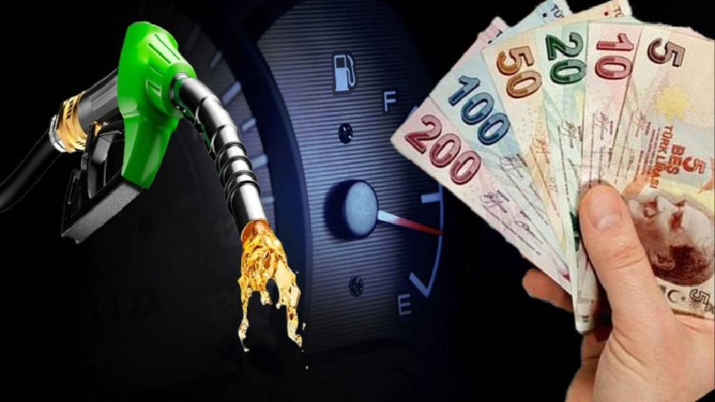 Akaryakıtta tabela sil baştan! Benzin ve motorine gece yarısı çifte zam