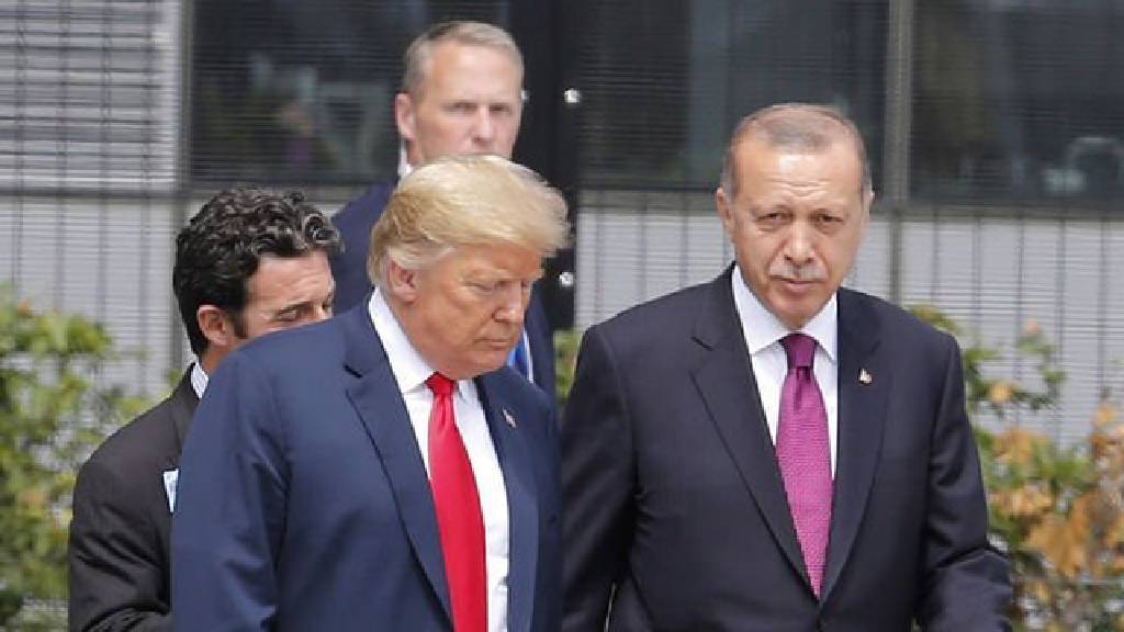 Trump: " İran ile görüşmek için Türkiye'ye gelebilirim"