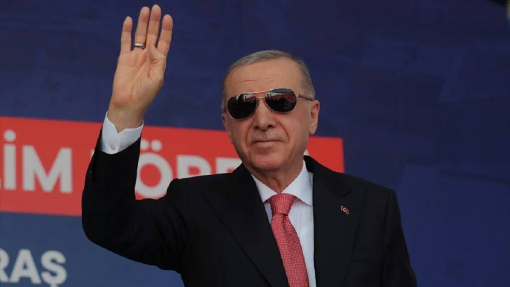 Cumhurbaşkanı Erdoğan: Yapılan konutlar kader birliğimizi gösteriyor