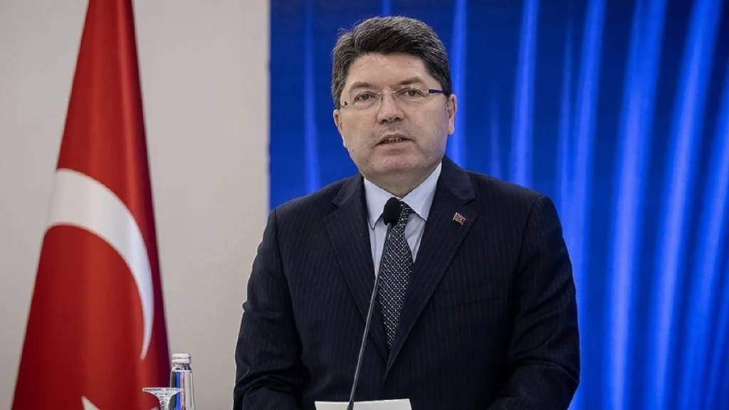 Bakan Tunç: “Türkiye Yüzyılı'nı ‘Adaletin Yüzyılı’ yapacağız.”