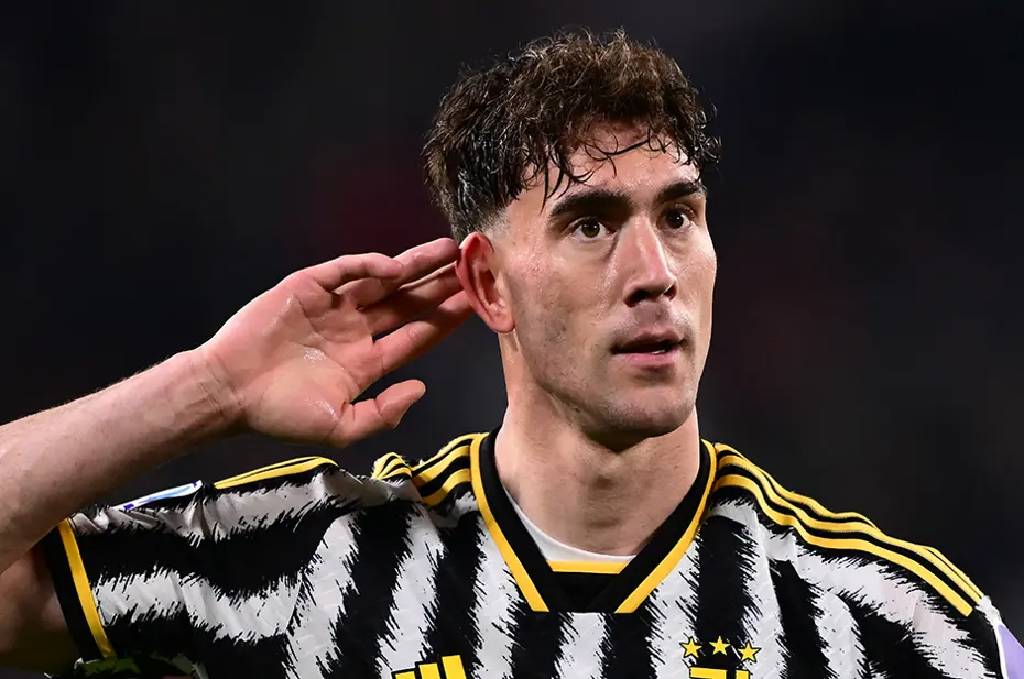 Fenerbahçe, Juventus'un golcüsü Vlahovic’i yeniden gündemine aldı