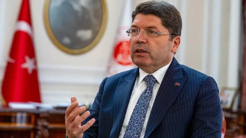 Bakan Yılmaz Tunç açıkladı: Orman yangınlarına 39 tutuklama