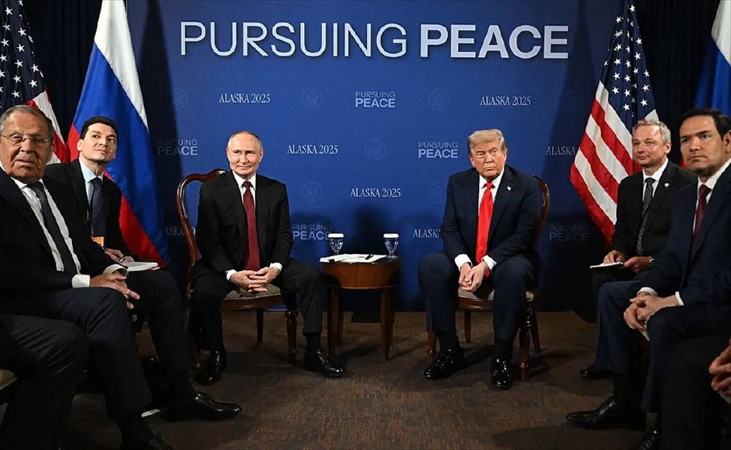 Putin, Trump ile yaptığı görüşmeye dair ilk değerlendirmesini yaptı
