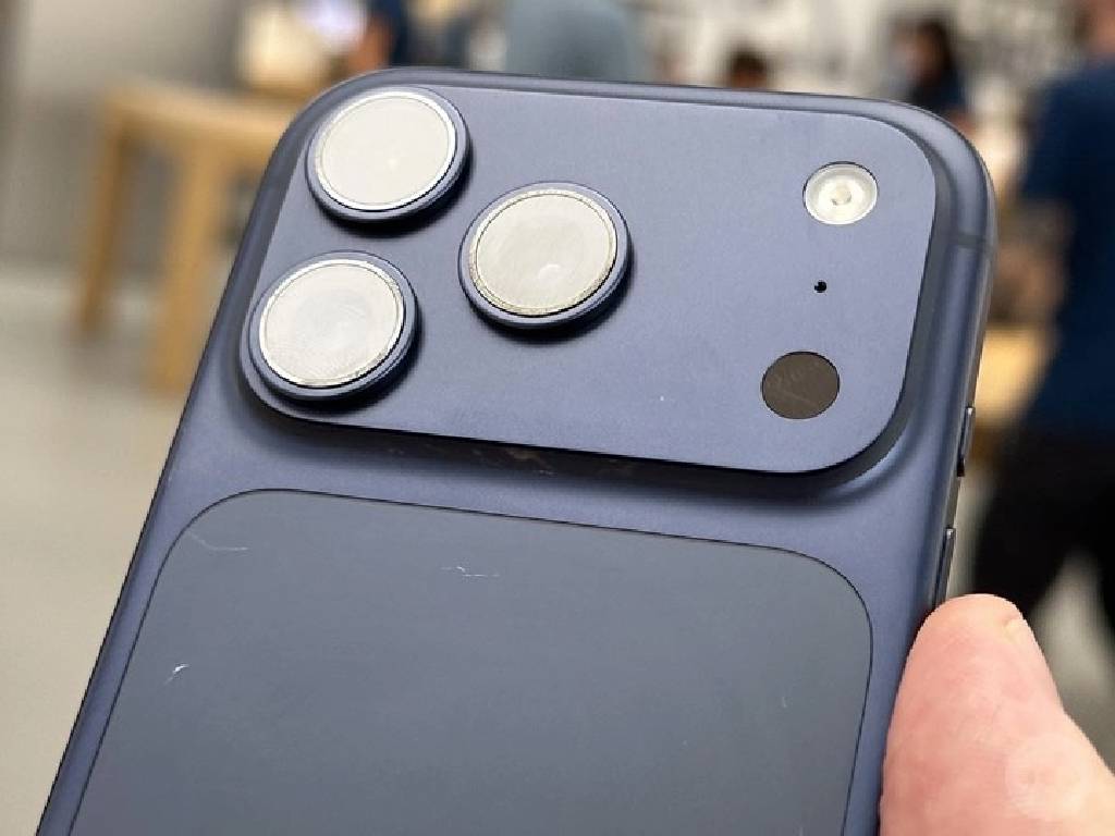 iPhone 17 Pro ve Air'de çizilme problemleri yaşanıyor