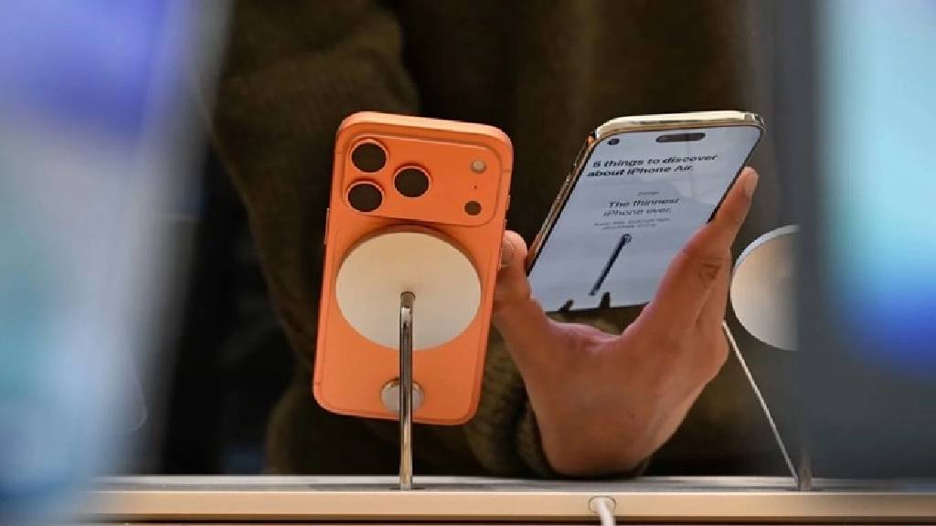 İphone 17'lerin neden çizildiği belli oldu