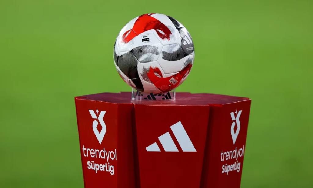 TFF, 4 büyüklerin resmi kadrolarını duyurdu