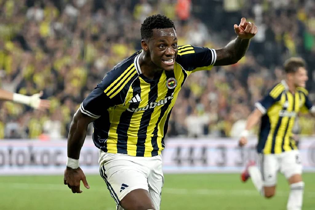 Fenerbahçe'de Jhon Duran gelişmesi